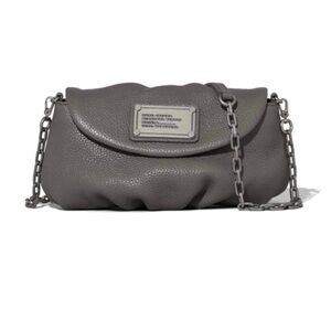 MARC BY MARC JACOBS Classic Q Karlie
Taupe Leather Cross Body Bag